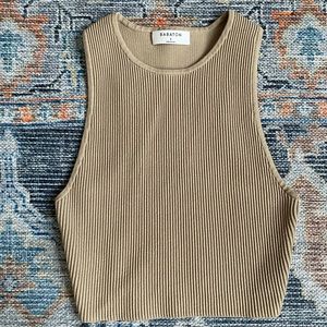 NWOT Aritizia Babaton Sculpt Knit TANK crop- Women’s Size Small